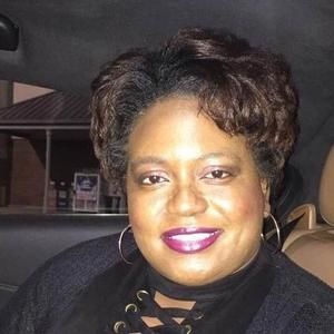 Meet your Posher, Clarissa